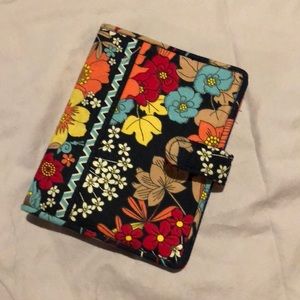 Vera Bradley snap close passport holder